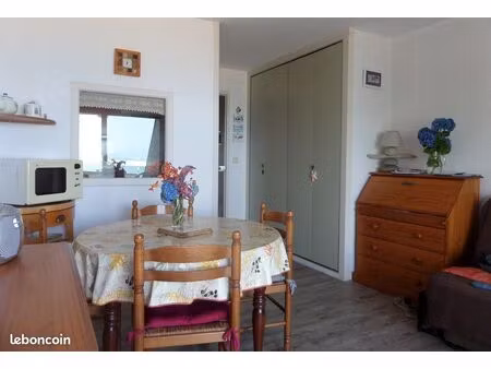 location studio meuble pour etudiant(e) 10 mn iut lannion 430 euros + charges