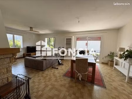 appartement 4 pièces 148 m²