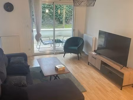 location t2 meublé angers centre