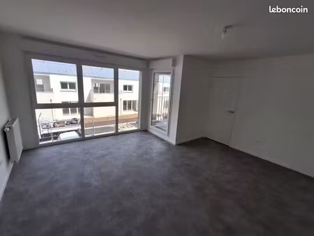 appartement 3 pièces 69 m²