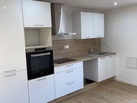 appartement f3 proximité centre+parking