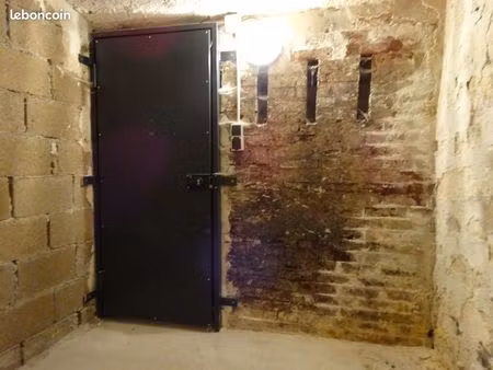 location cave saine rue poncelet (75017)