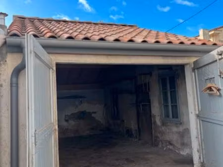 location garage à narbonne   prix intéressant