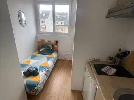 appartement 1 pièce 9 m²