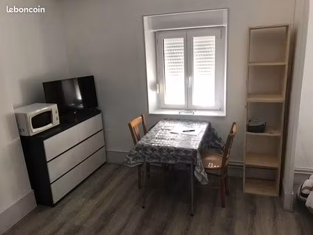 studio meublé
