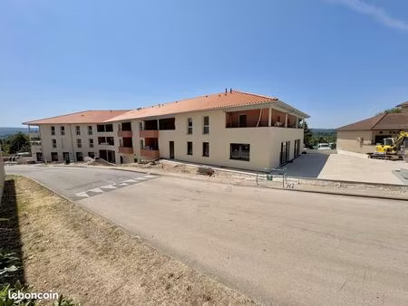 appartement 1 pièce 44 m²