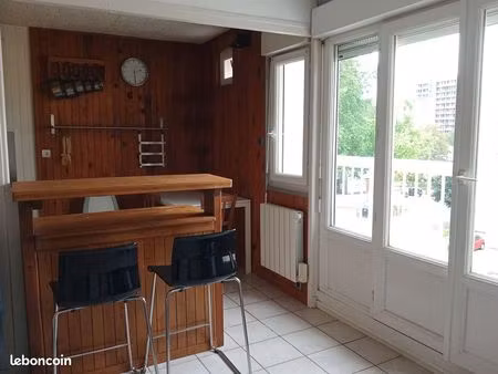 t3 meublé proche campus - disponible le 24 août