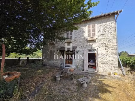 maison de charme 180 m² à bizanos avec jardin clôturé
