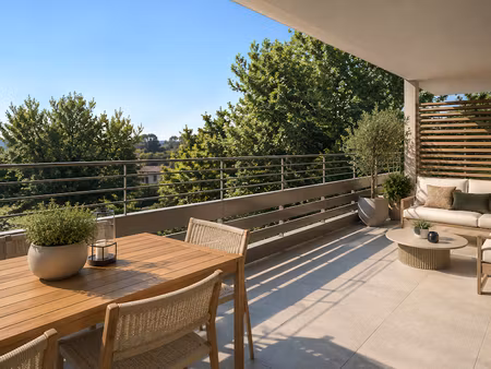 vente appartement 2 pièces 45 m² à aix-en-provence (13090)  293 000 €