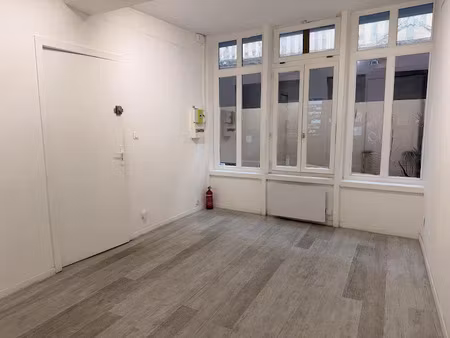 location locaux professionnels 1 pièce 20 m² à rouen (76000)  532 €