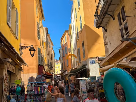 vente commerce 2 pièces 30 m² hyères (83400)