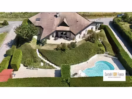 villa de luxe à vendre à cruseilles