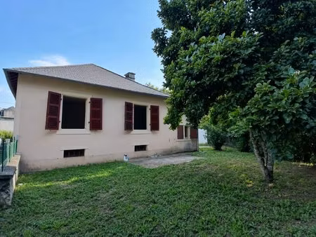 maison de caractère avec jardin
