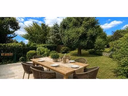 maison contemporaine avec jardin et terrasse mareil-marly (78)