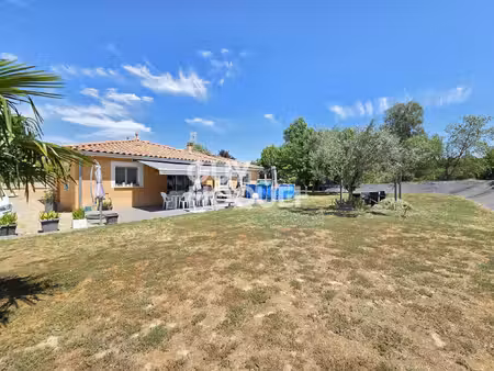 maison à vendre de 6 pièces de 122.78 m² sur terrain de 1500 m²