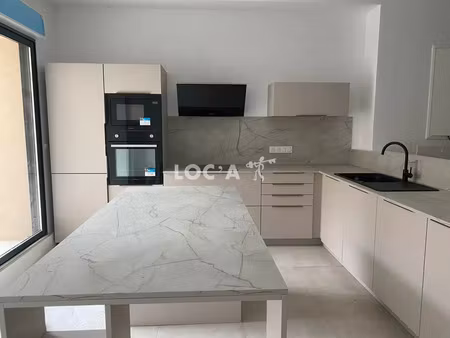 location appartement 4 pièces 89 m² à dijon (21000)