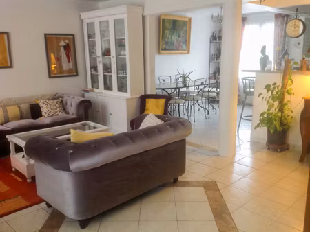 duplex 3 pieces 75 m2 -