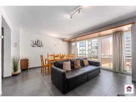 appartement rénové au centre de koksijde