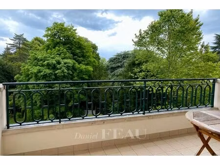 saint-cloud - val d'or - appartement meublé - 2 chambres.