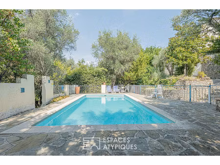 maison de luxe à vendre dans le quartier saint francois