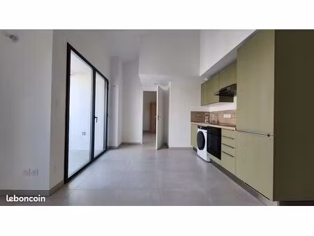 beau t2 neuf 42 m²+ 5 m² terrasse aix quartier ouest