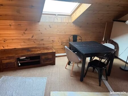 appartement t2 meublé sous combles (56 m² au sol) – nanterre limitrophe puteaux bergères