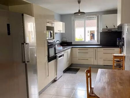 maison 6 pièces 122 m²