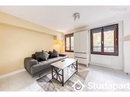 appartement 1 pièce 16 m²
