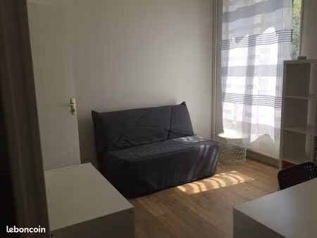 loue studio meublé