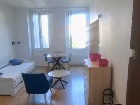 appartement 1 pièce 28 m²