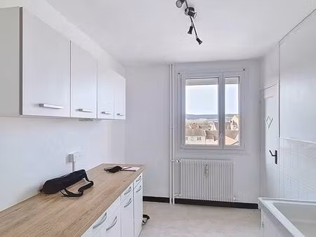 appartement 3 pièces 59 m²