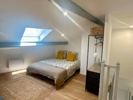 superbe t2 duplex 29 m² rénové – clé en main / tout compris – vals-près-le-puy