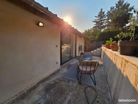 studio meublé avec terrasse – 25 m² – lanta – disponible au 1er septembre