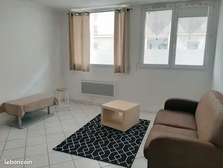 t2 meublé avec garage