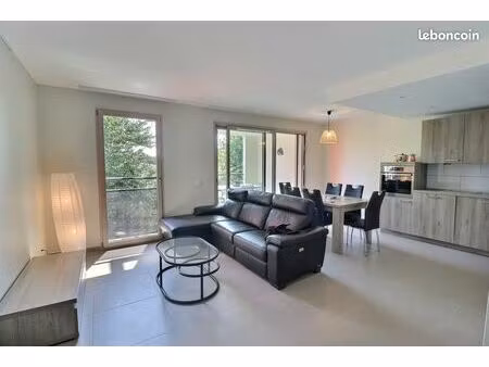 appartement 3 pièces 73 m²