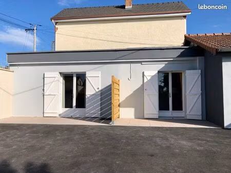 studio meublé proche iut  utt  esc… et hôpital de troyes