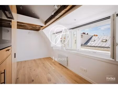 paris 6e - beaux arts / saint-germain des prés - studio - 13 03m² carrez - 17 10m² au sol 