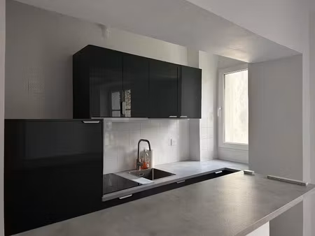 location appartement 2 pièces 41 m² à paris 14ème (75014)  1 600 €