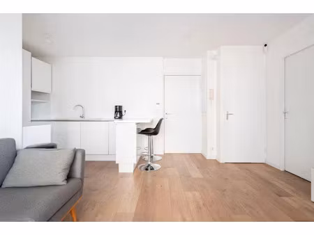location meublée appartement 2 pièces 33 m² à marseille 4ème (13004)  870 €