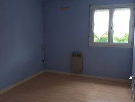 location appartement 4 pièces 44 m² à brest (29200)  790 €