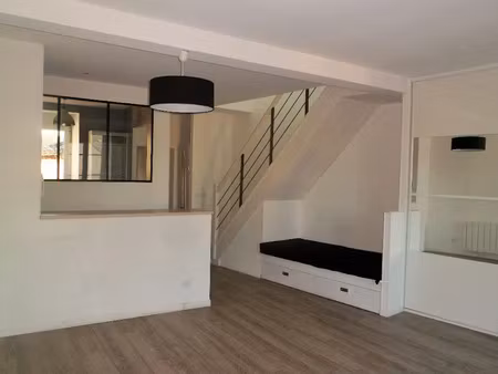location appartement 3 pièces 56.12 m² à vannes (56000)  732 €