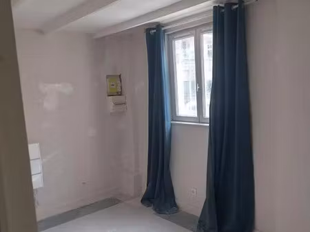 location appartement 2 pièces 43 m² à lyon 6ème (69006)  730 €