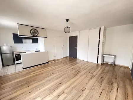 location appartement 3 pièces 47.66 m² à toulouse (31000)  750 €