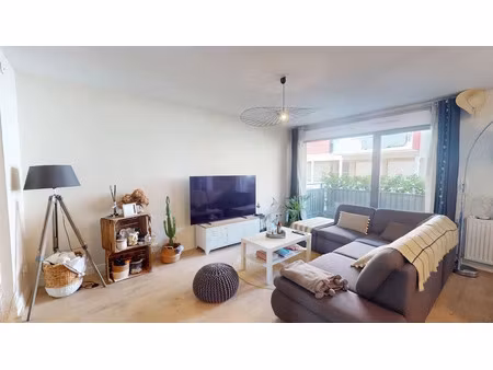 location appartement 3 pièces 66.95 m² à onet-le-château (12000)  790 €