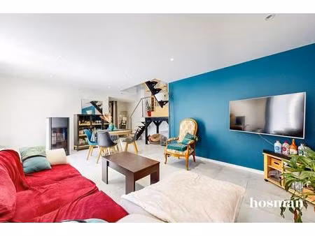 charmante maison rénovée de 6 pièces de 163 m² avec terrasse et dépendances - charcenne