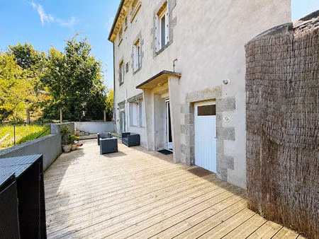 maison de ville 9 pièces avec terrasse et jardin