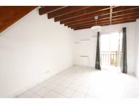 location 2p en duplex jouy en josas