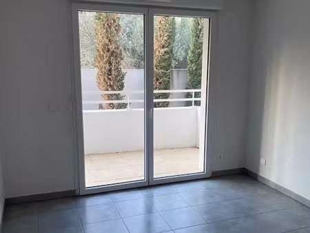location appartement 1 pièce 39 m² à montpellier (34000)  800 €