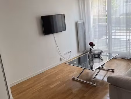 location meublée appartement 1 pièce 30 m² à chatou (78400)  850 €