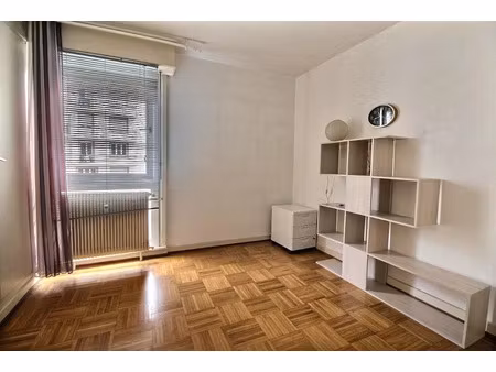 location appartement 2 pièces 58.02 m² à strasbourg (67000)  850 €